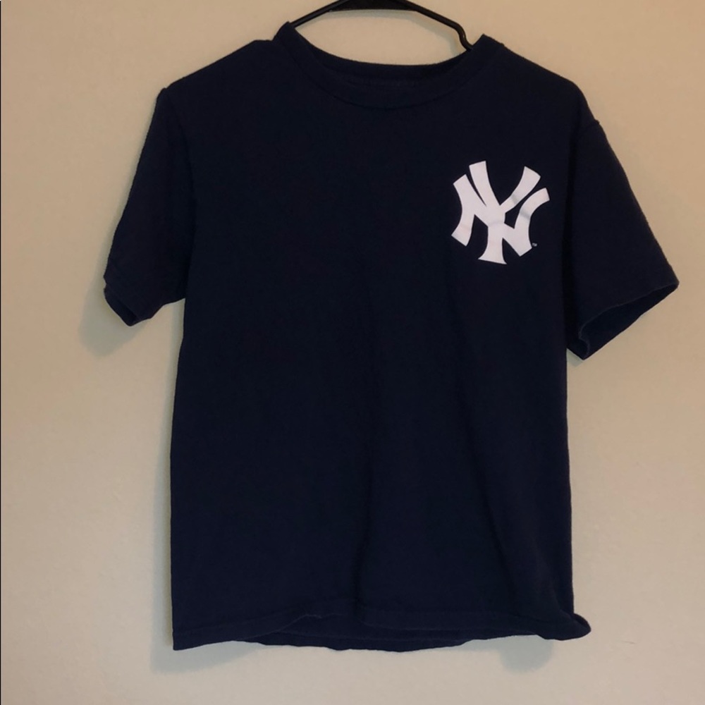 Derek Jeter t-shirt